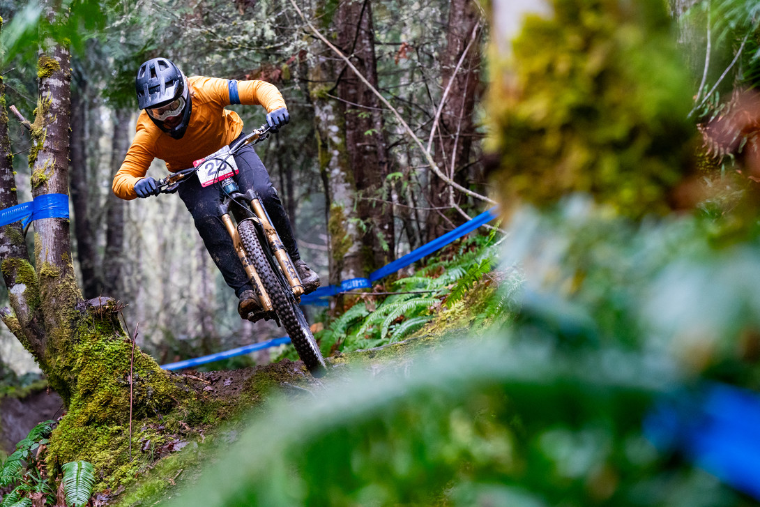 Remi the Semi keeping it low and tight around the trees.